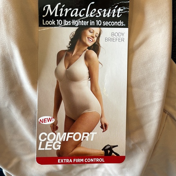 Miraclesuit Extra firm body shaper - Picture 3 of 6